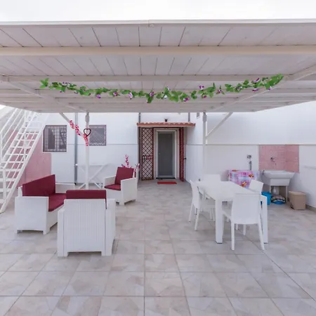 Lunarossasalento Vila
